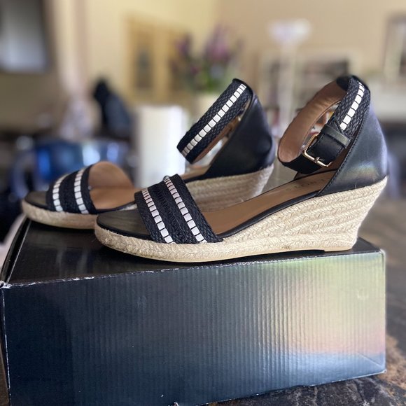 Talbots Black LINDSAY WOVEN  SUMMER WEDGE - Picture 1 of 4
